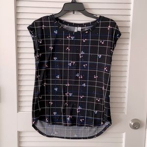 Elle - X Small Black, Blue, & Pink Flower Blouse